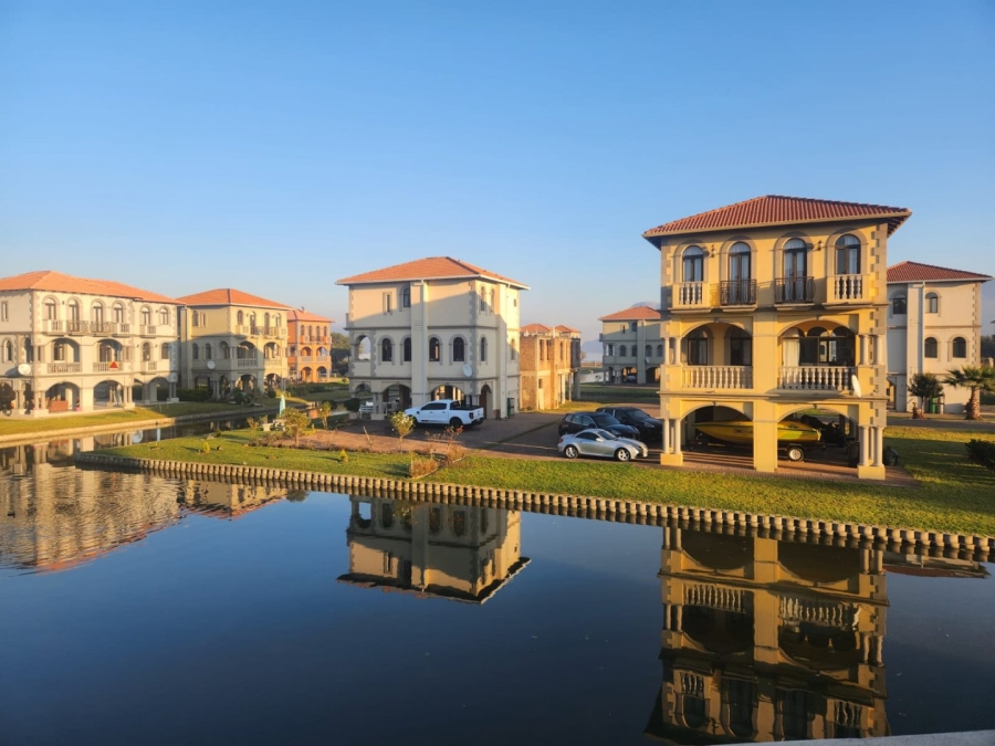 To Let 4 Bedroom Property for Rent in Ifafi North West